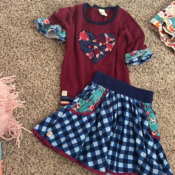 Wildflowers absolutely beautiful set!! Girls size 6love!!!